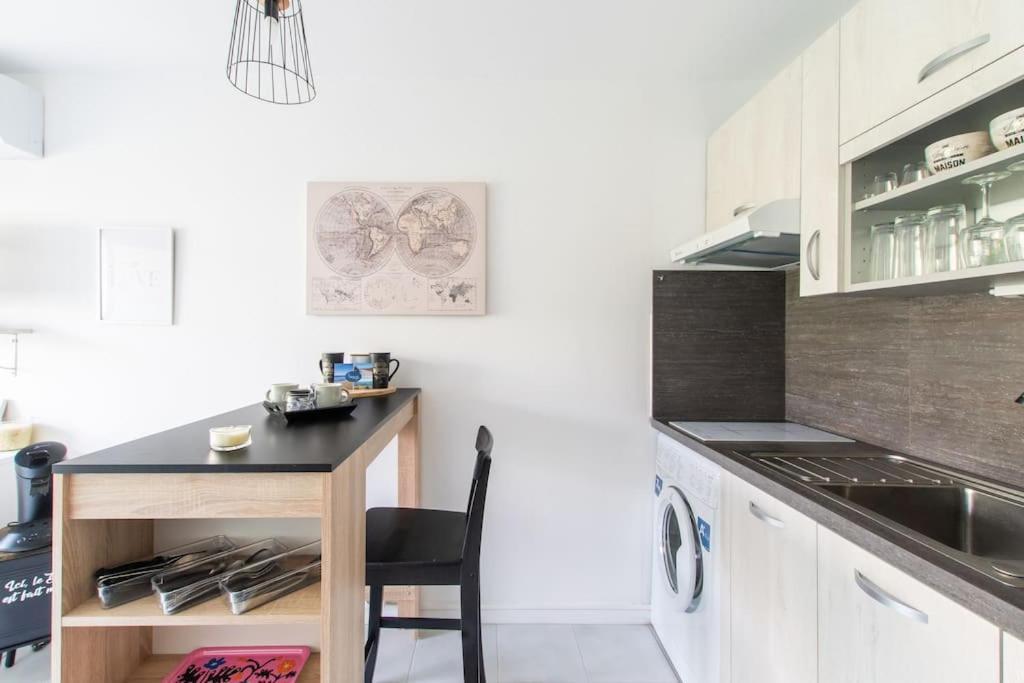 Apartment Chemin De La Plage*clim* A 5 Min * Terrasse